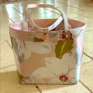 Ted Baker Chatsworth bag and make up purse NWT